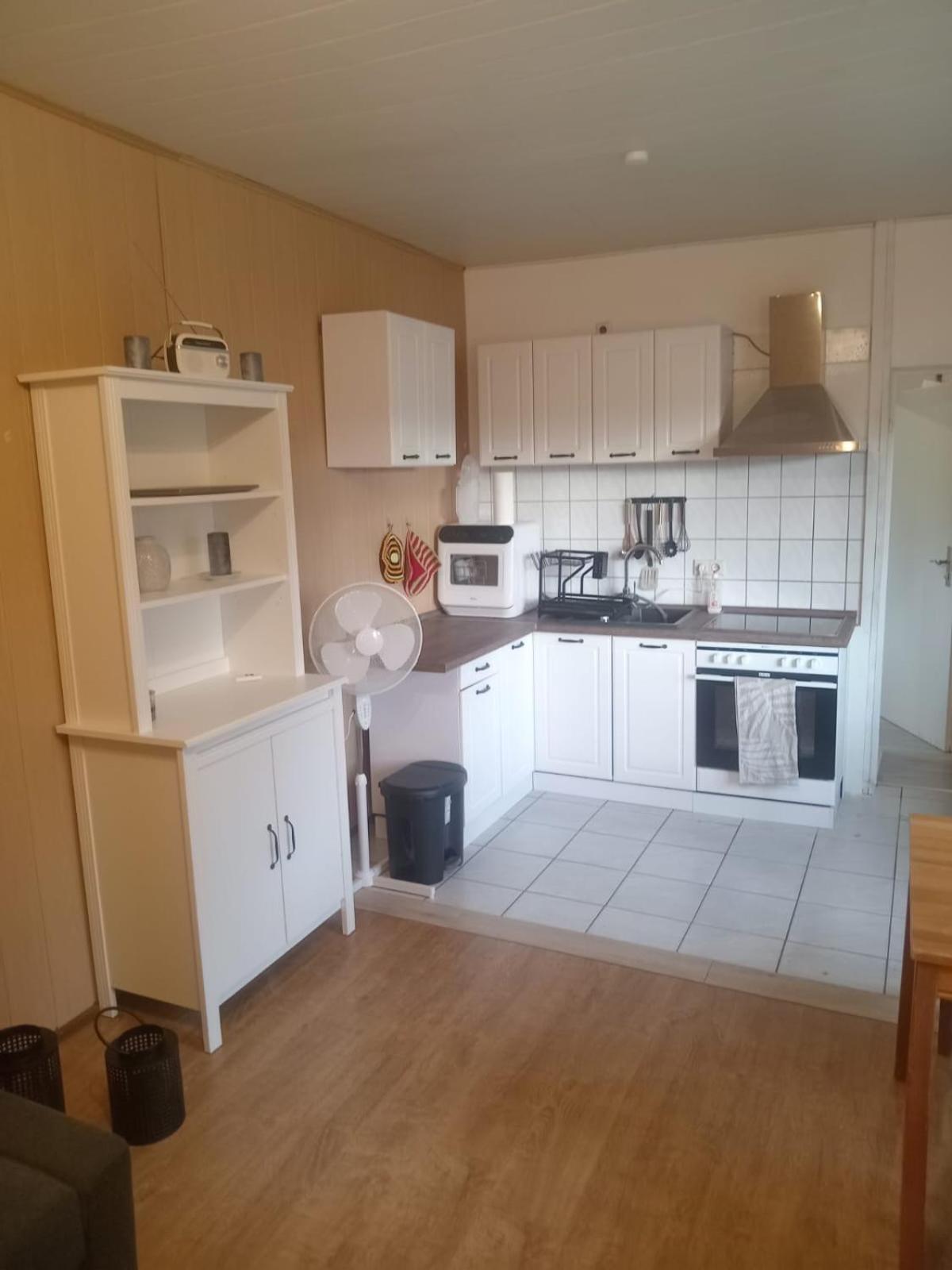 Mechow  Bungalow Im Gruenen Am Waschsee מראה חיצוני תמונה